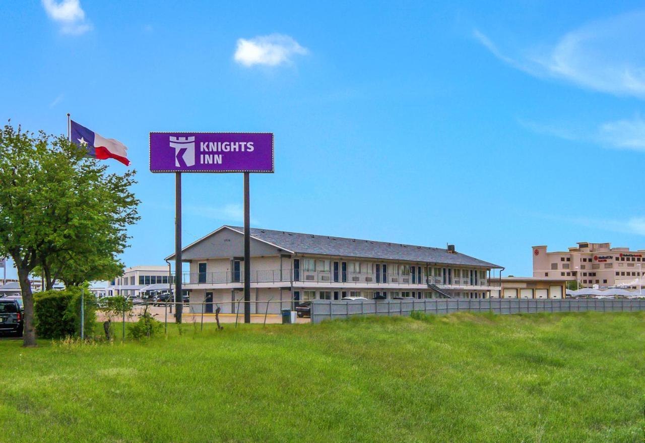 Knights Inn Норт-Ричленд-Хиллс Экстерьер фото